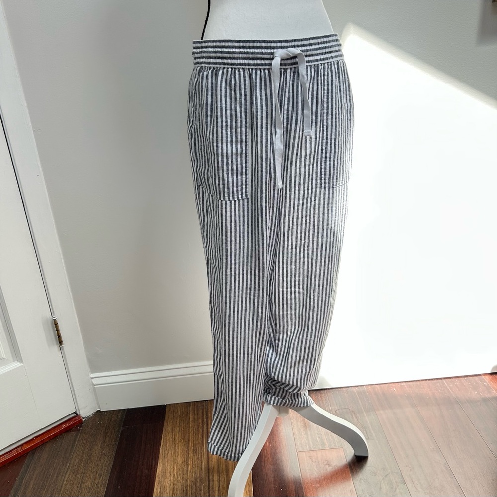 Nautica White and Gray Straight Leg Pants with Drawstring Waist - Picture 3 of 7